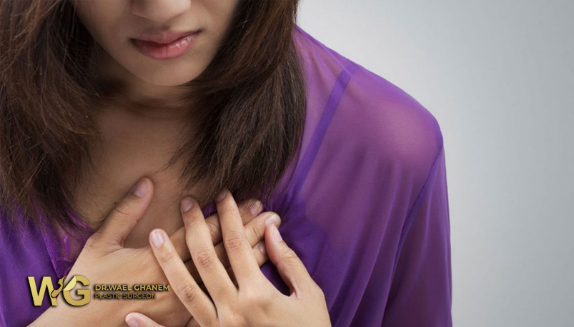 الألم بعد عملية تكبير الثدي .. هل يعتبر من علامات الخطر؟